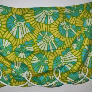 VINTAGE Women Lilly Pulitzer Tate Scalloped On The Half Shell Skirt Size 4